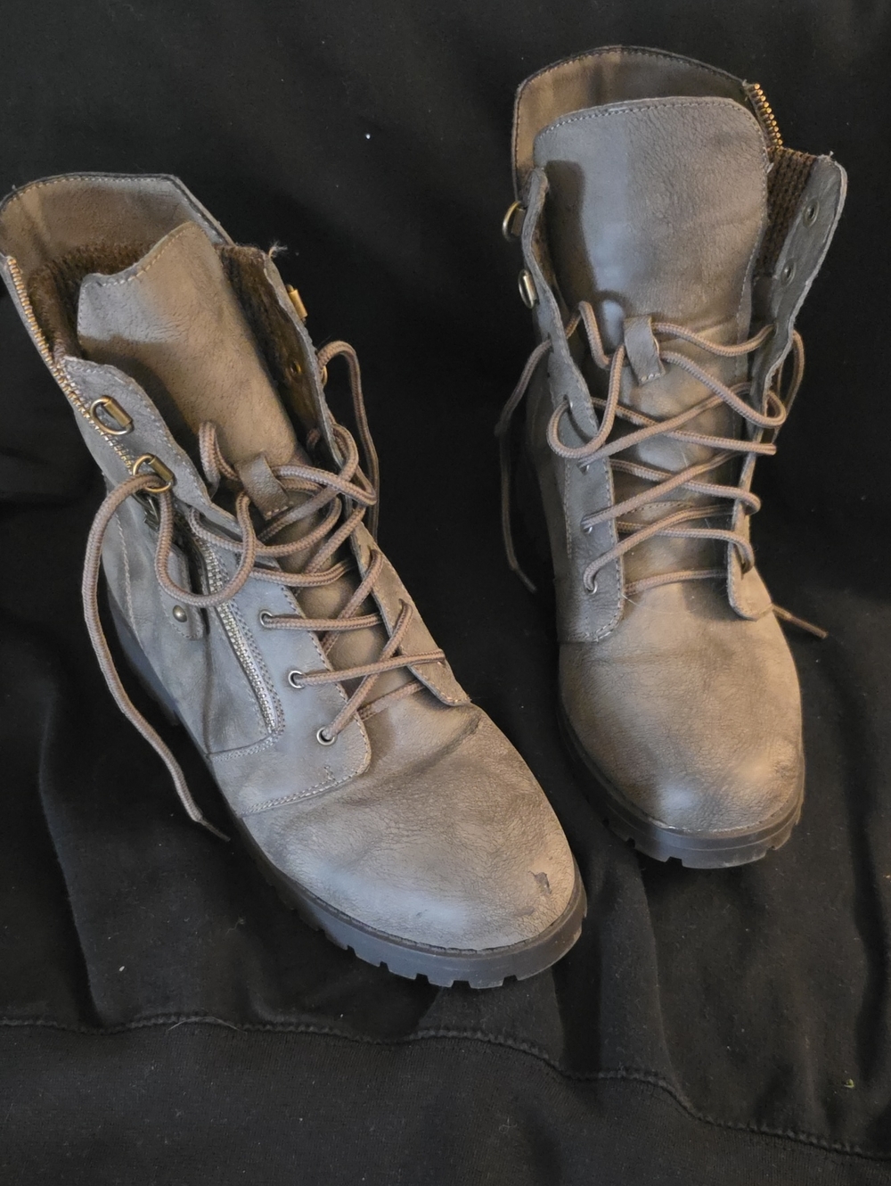 White Mountain Gray Lace-Up Combat Boots
